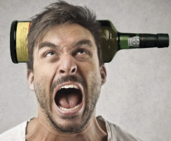 Как проявляется алкогольный психоз?